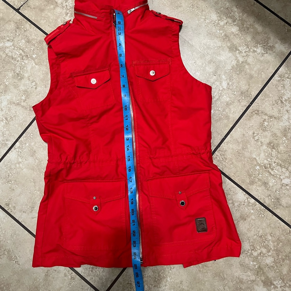 Louis Castel - Picture 4 of 7